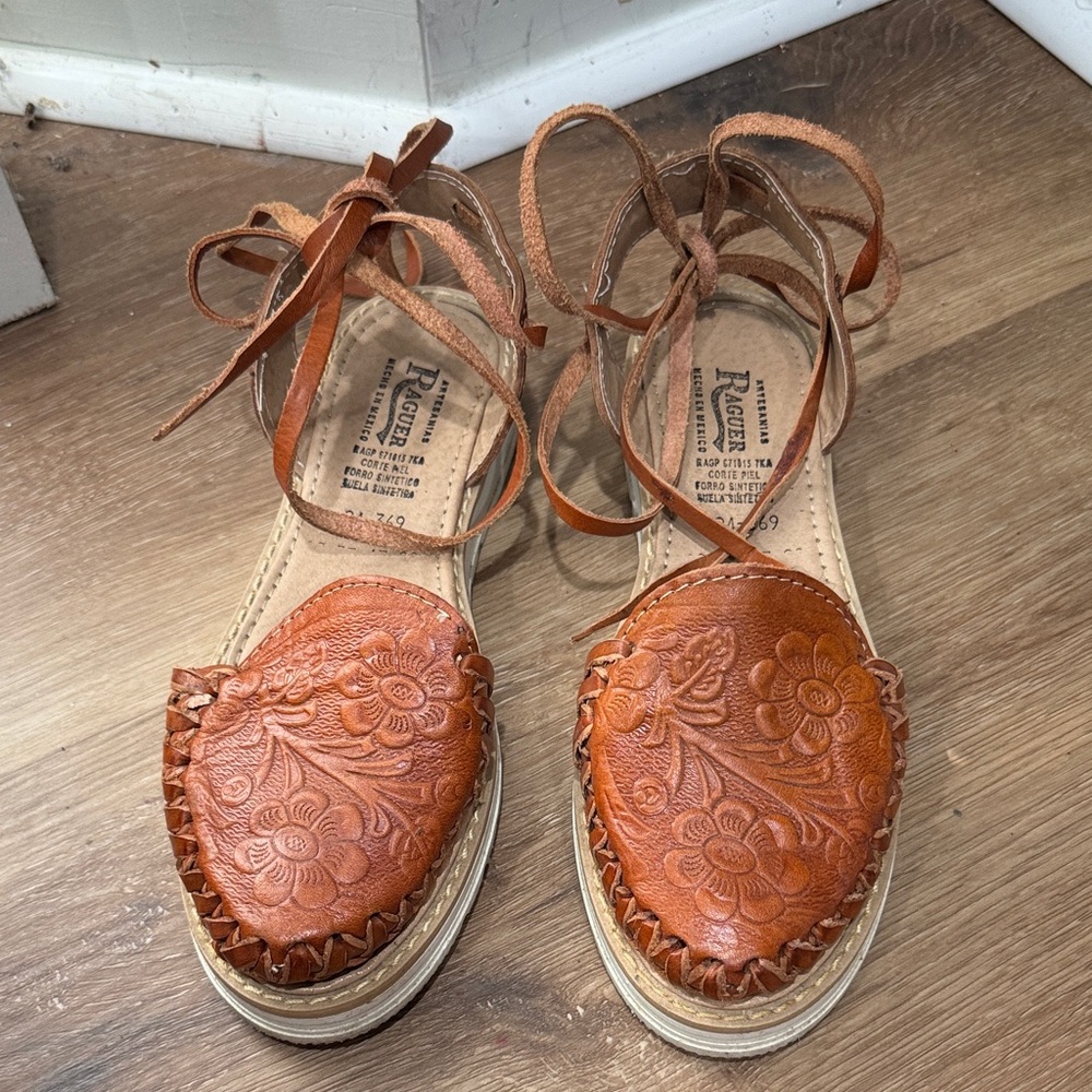 Brown Leather Floral Sandals